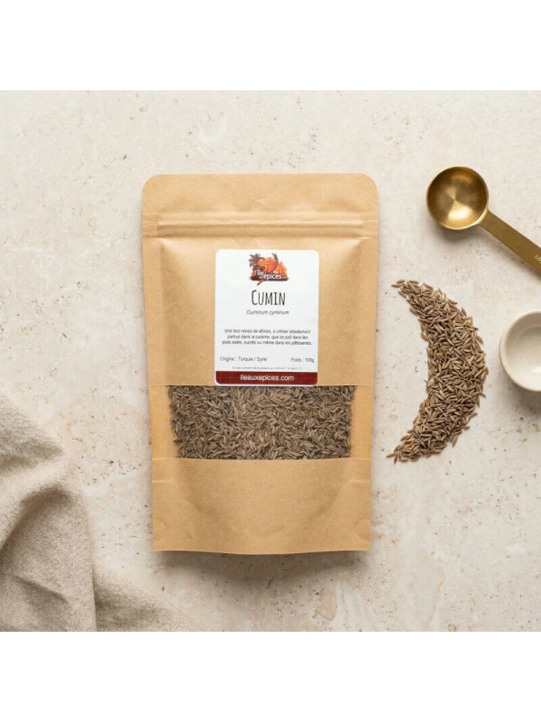 sachet de cumin graine sur table